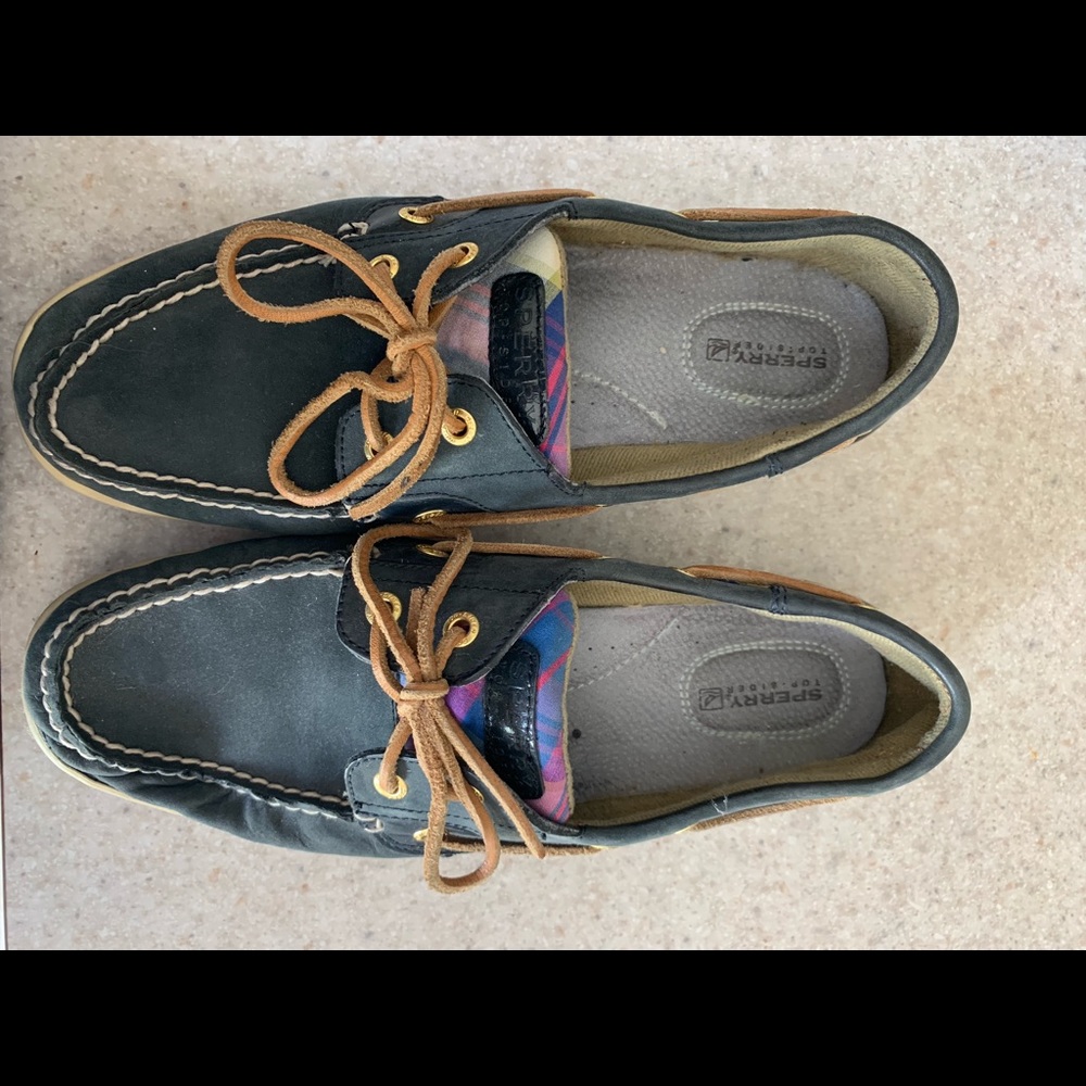 Navy Women’s Size 10 Sperrys